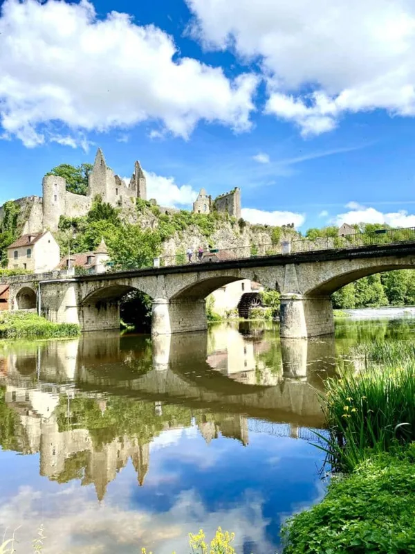 Angles-sur-l’Anglin