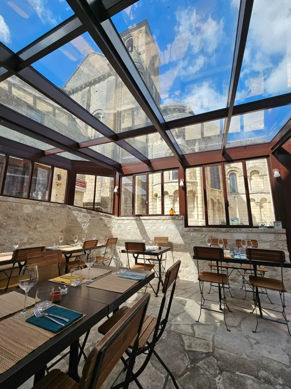 Saint-Pierre & le Loup · Chauvigny